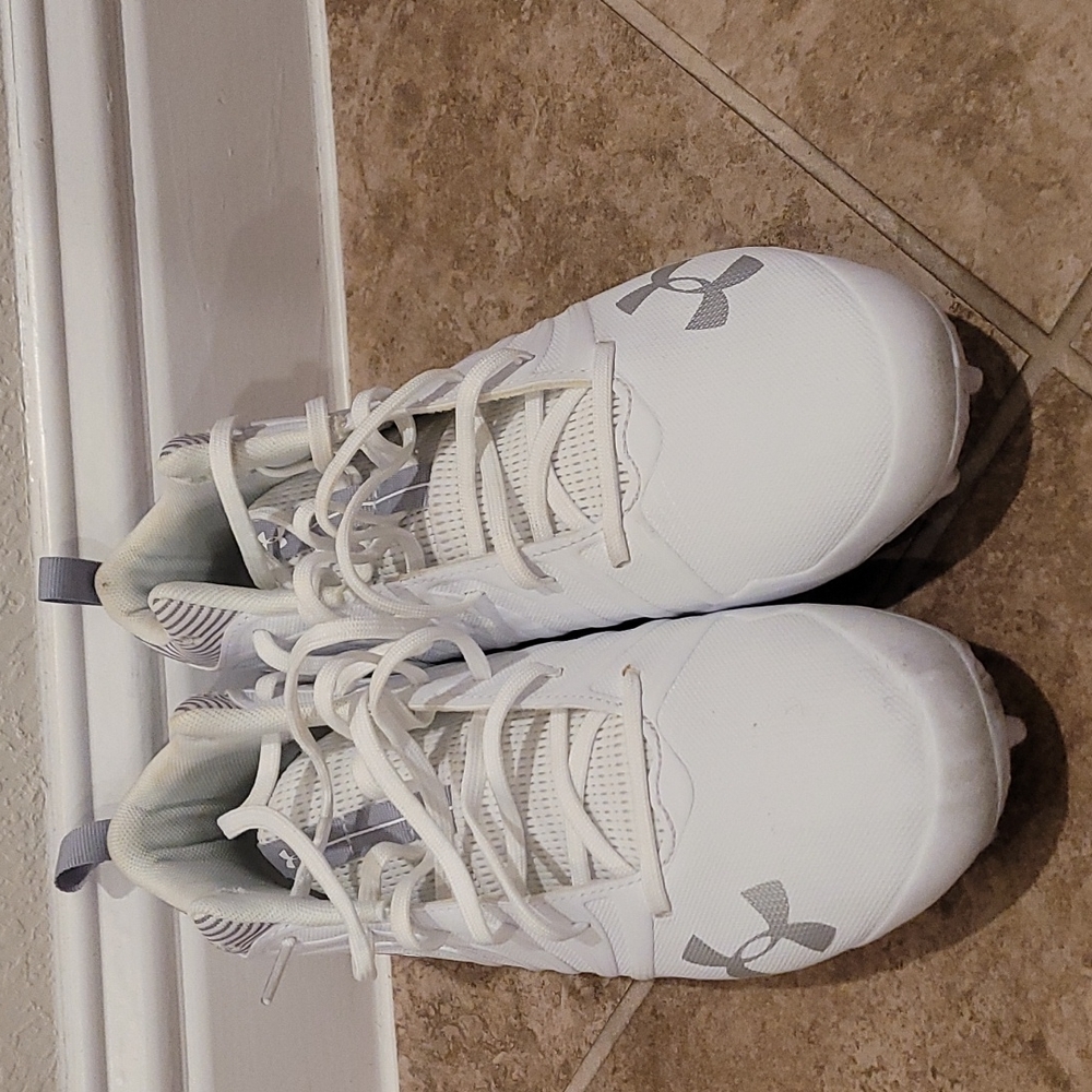 Men's Under Armouy Football Cleats